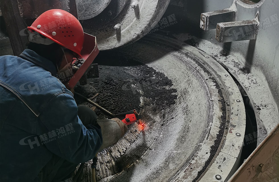 點贊！鴻程榜樣！無懼炙烤，追求卓越，實現(xiàn)服務“超預期”